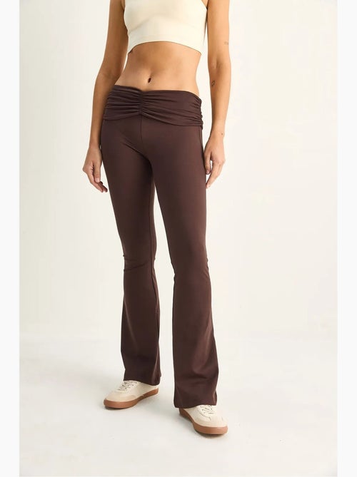 Legging met hoge taille en uitlopende pijpen lucci - Kiabi Legging met hoge taille en uitlopende pijpen lucci - Kiabi
