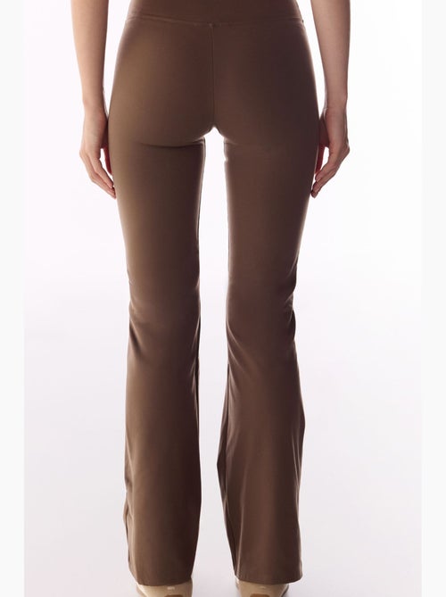 Legging met uitlopende pijp, soft feel penti - Kiabi Legging met uitlopende pijp, soft feel penti - Kiabi
