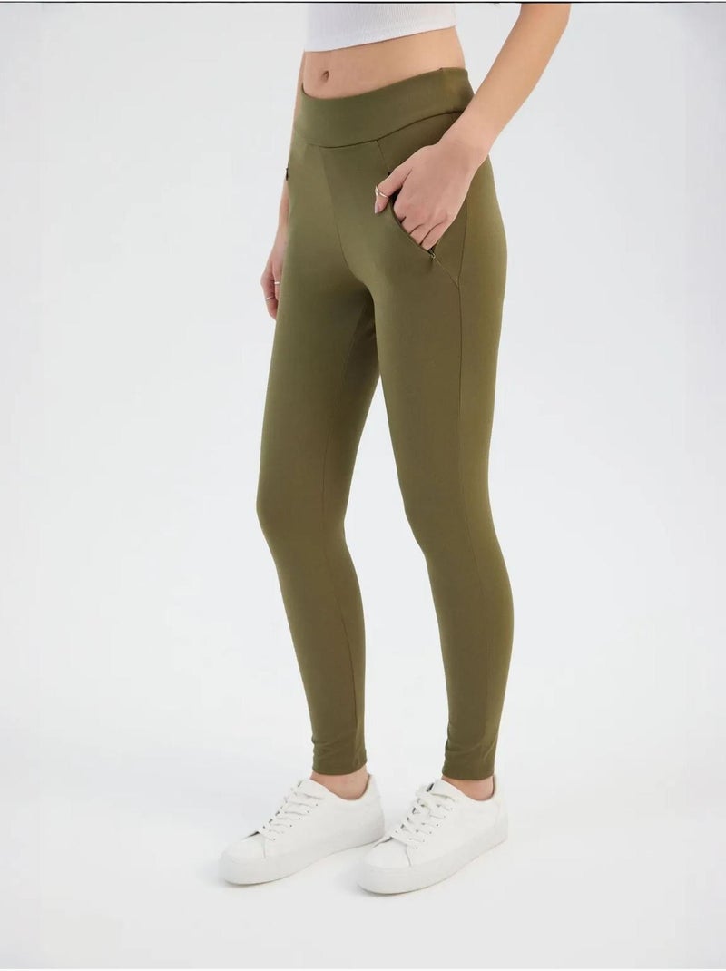 Leggings avec détail de poche hiccup Vert - Kiabi