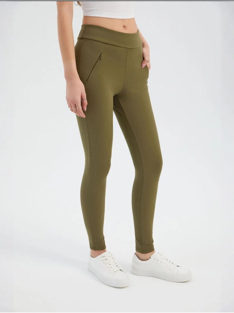 Leggings avec détail de poche Vert - Kiabi