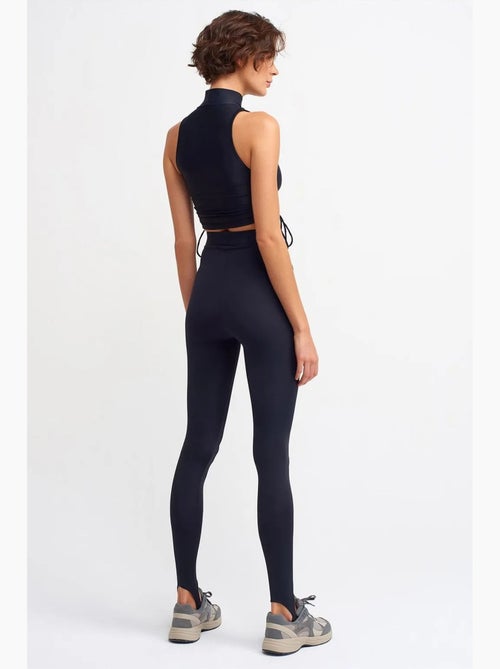 Leggings taille haute à jambe fuselée dilvin - Kiabi Leggings taille haute à jambe fuselée dilvin - Kiabi