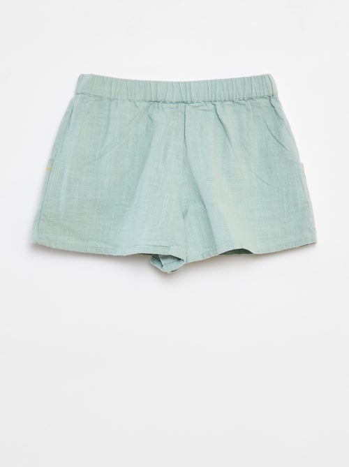 Licht short met borduursel en 2 zakken - Kiabi