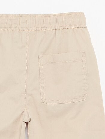 Lichte effen broek