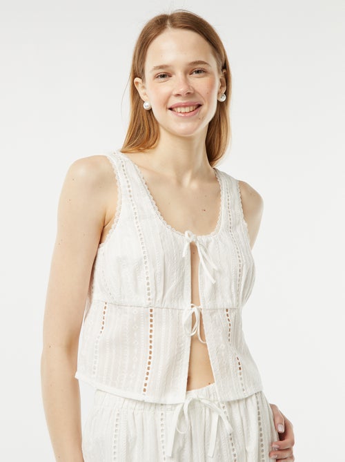 Lichte mouwloze knooptop met broderie anglaise - Kiabi