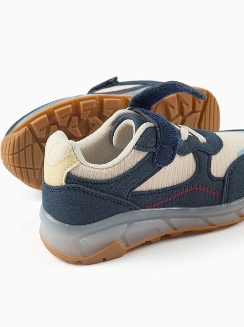 Lichtgevende sneakers met antislipzool - Kiabi Lichtgevende sneakers met antislipzool - Kiabi