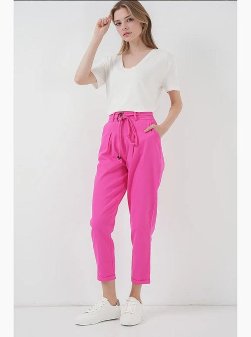 Linnen broek met riem bdart - Kiabi Linnen broek met riem bdart - Kiabi