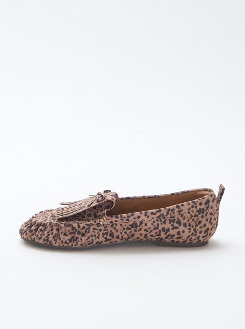 Loafers van suèdine met luipaardprint - Kiabi