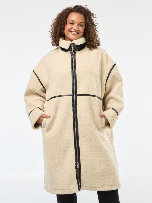 Long manteau en fausse laine avec empiècements en simili - Kiabi
