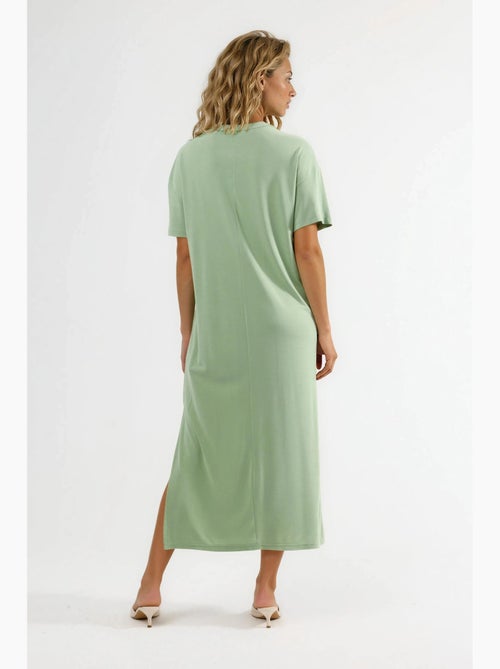 Losvallende midi-jurk met split busem - Kiabi Losvallende midi-jurk met split busem - Kiabi