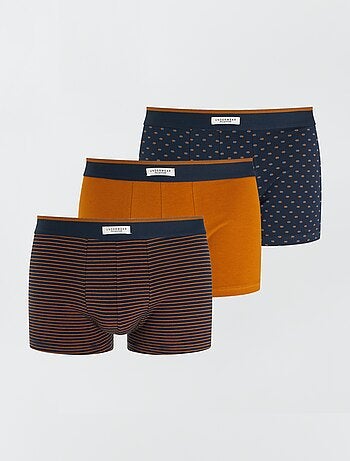 Lot 3 boxers stretch