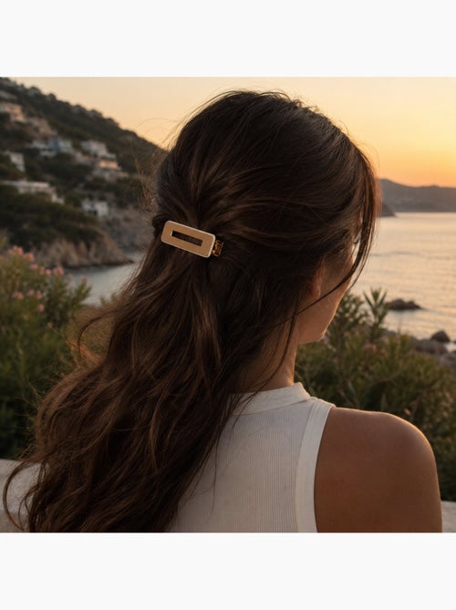 Lot de 2 barrettes cheveux rectangulaires minimalistes - Kiabi Lot de 2 barrettes cheveux rectangulaires minimalistes - Kiabi