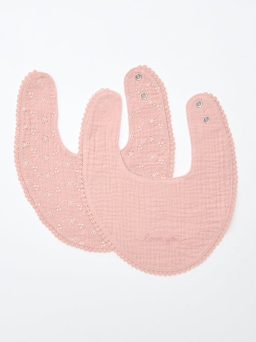 Lot de 2 bavoirs en lange avec broderie anglaise - Kiabi