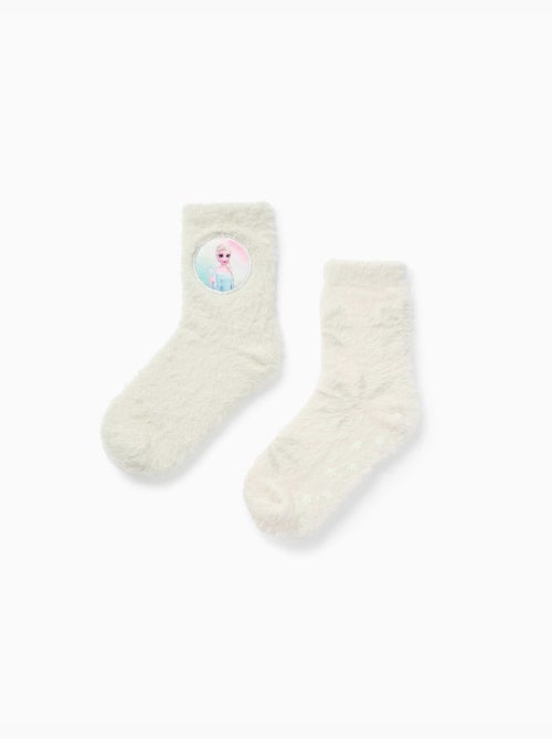 Lot de 2 chaussettes en peluche douce antidérapantes elsa - Kiabi Lot de 2 chaussettes en peluche douce antidérapantes elsa - Kiabi