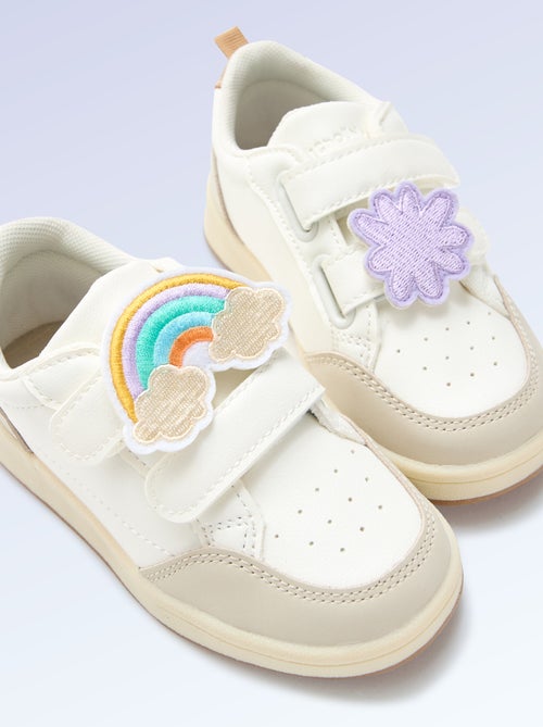 Lot de 2 patchs à enfiler pour personnaliser tes baskets 'Kitchoun' - Kiabi