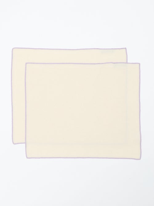 Lot de 2 sets de table/serviettes unis 2 en 1 (32x40 cm) - Kiabi Home - Kiabi Lot de 2 sets de table/serviettes unis 2 en 1 (32x40 cm) - Kiabi Home - Kiabi