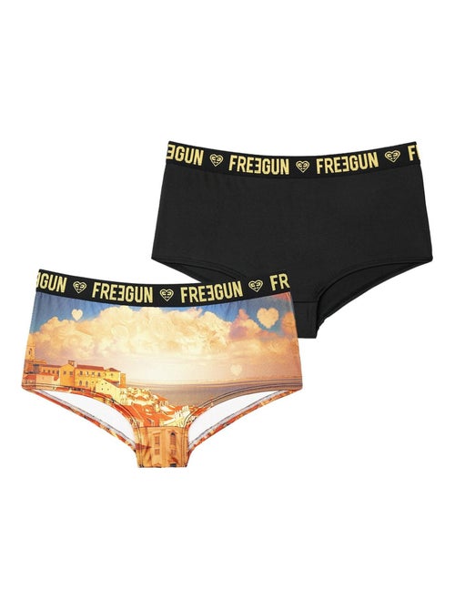 Lot de 2 shortys fille romantic cities orange freegun - Kiabi Lot de 2 shortys fille romantic cities orange freegun - Kiabi