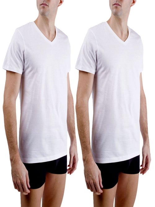 Lot de 2 t-shirts homme en col v avec broderie sur la poitrine pierre cardin - Kiabi Lot de 2 t-shirts homme en col v avec broderie sur la poitrine pierre cardin - Kiabi