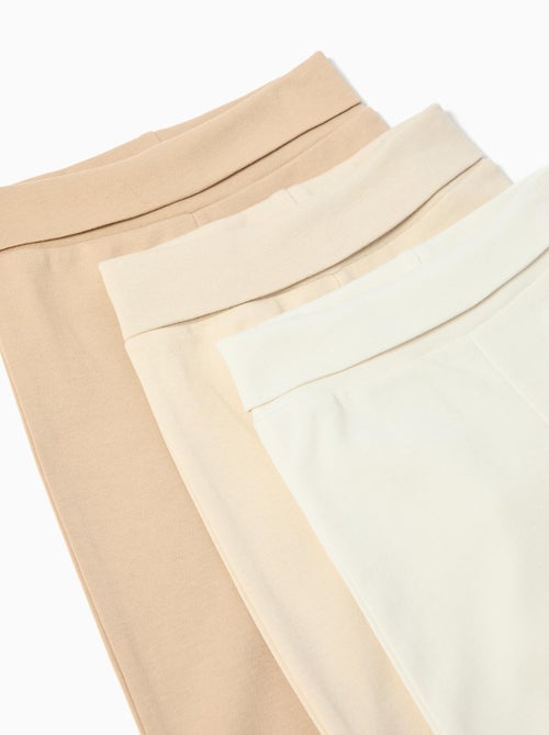 Lot de 3 pantalons à pieds pour bébé MO Fashion - Kiabi Lot de 3 pantalons à pieds pour bébé MO Fashion - Kiabi