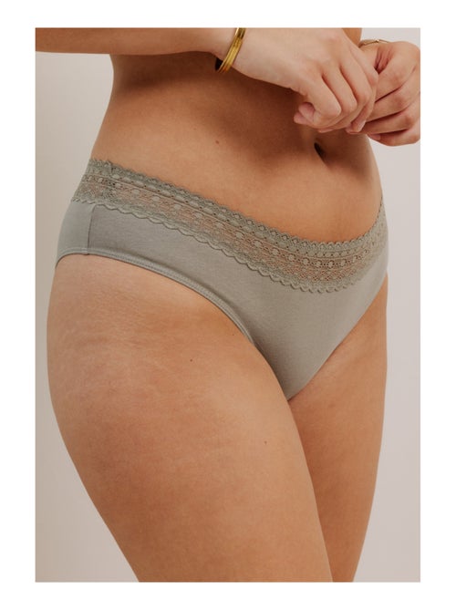 Lot de 3 shortys en coton et dentelle - Kiabi