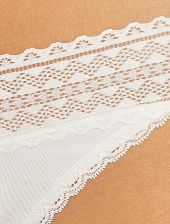 Lot de 3 strings coton et dentelle