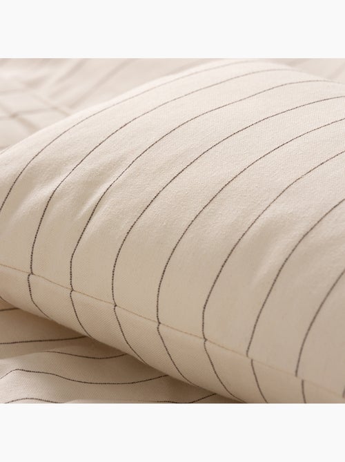 Lot de deux housses de coussin en coton à fils en relief, tissu texturé. - Kiabi