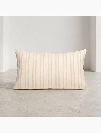 Lot de deux housses de coussin en coton à fils en relief, tissu texturé.
