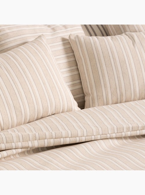 Lot de deux housses de coussin en coton à fils en relief, tissu texturé. - Kiabi