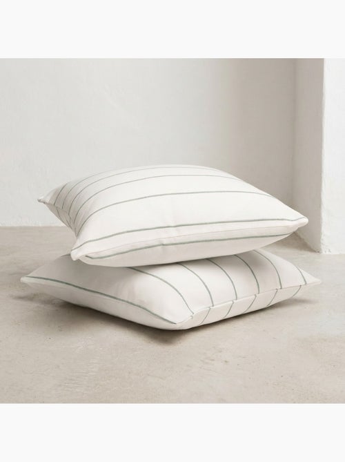 Lot de deux housses de coussin en coton à fils en relief, tissu texturé. - Kiabi