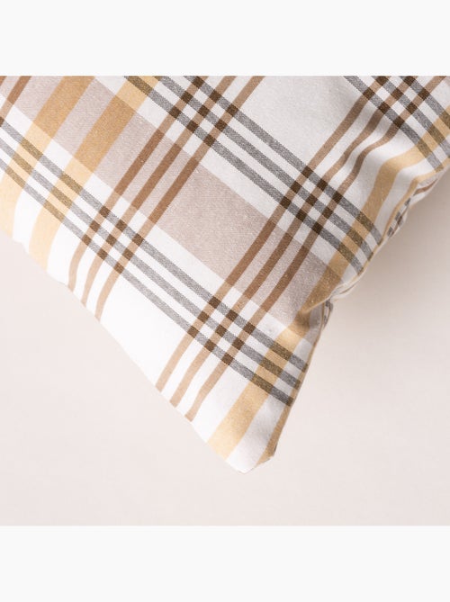 Lot de deux housses de coussin motif tartan, avec fermeture zippée - Gamusi. - Kiabi Lot de deux housses de coussin motif tartan, avec fermeture zippée - Gamusi. - Kiabi