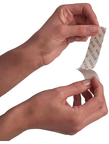 Lot x30 bandes adhésives pour décolleté dans boîte métallique