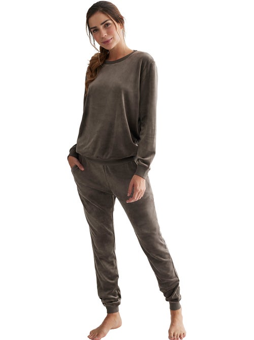 Loungewear en pyjama broek sweatshirt voor binnen sport - Kiabi Loungewear en pyjama broek sweatshirt voor binnen sport - Kiabi