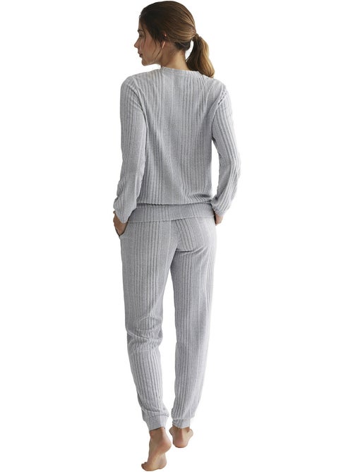Loungewear en pyjama's voor binnen boven basica - Kiabi