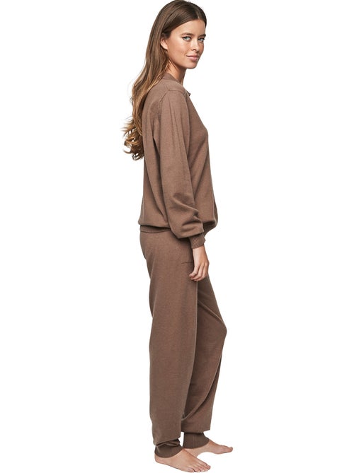 Loungewear pyjama broek top polo hals p108 minimal premium - Kiabi Loungewear pyjama broek top polo hals p108 minimal premium - Kiabi