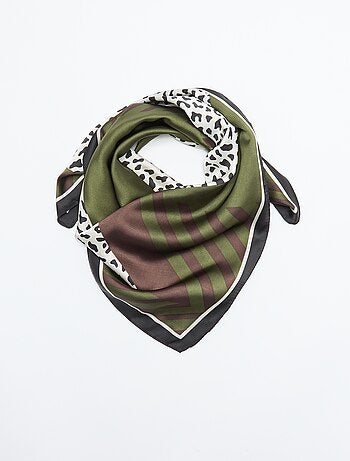 Luipaardprintsjaal