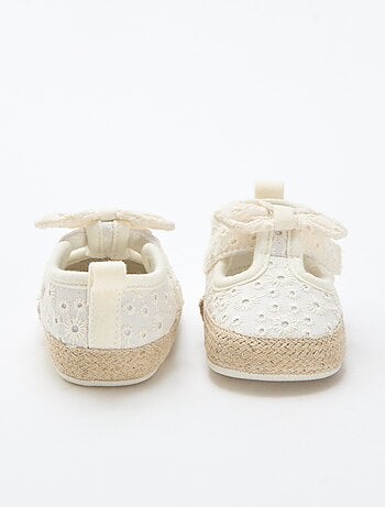 Macramé canvas schoentjes