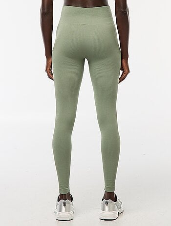 Maille stretch côtelée sans couture