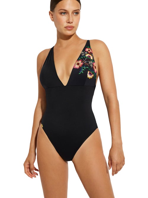 Maillot de bain une pièce triangle préformé multipositions julieta - Kiabi Maillot de bain une pièce triangle préformé multipositions julieta - Kiabi