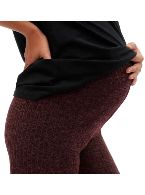 Mamalicious Clara Dames Zwangerschapspantalon Pruim - Kiabi Mamalicious Clara Dames Zwangerschapspantalon Pruim - Kiabi