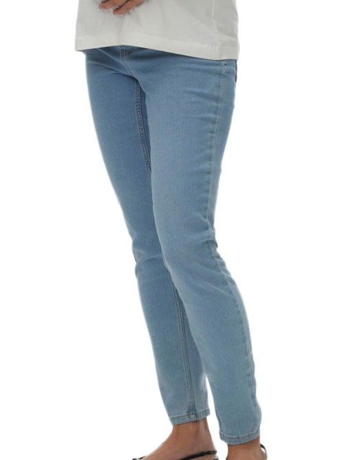 Mamalicious Lichtblauwe Skinny Jeans voor Dames met Destroyed Look - Kiabi Mamalicious Lichtblauwe Skinny Jeans voor Dames met Destroyed Look - Kiabi