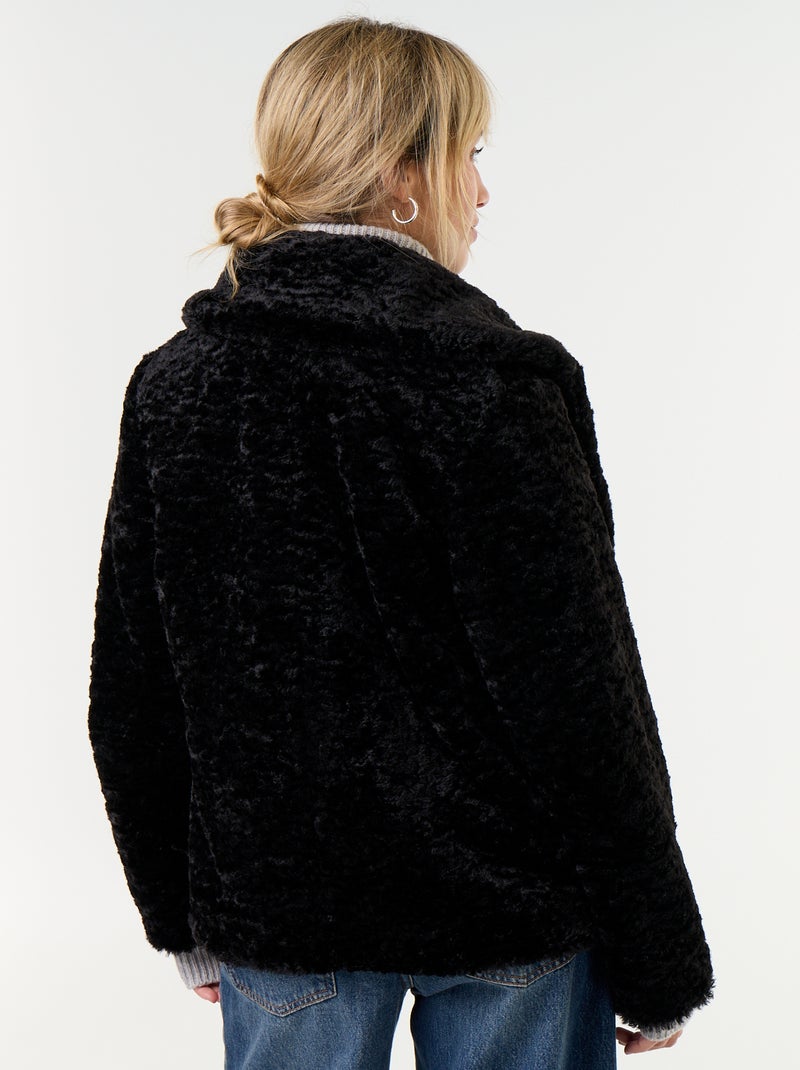Manteau court en fausse fourrure effet astrakan Noir - Kiabi