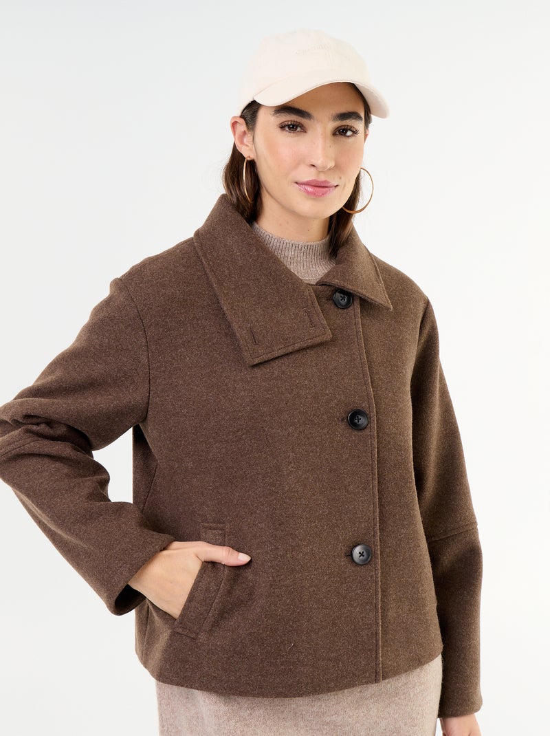 Manteau court esprit lainage Marron - Kiabi