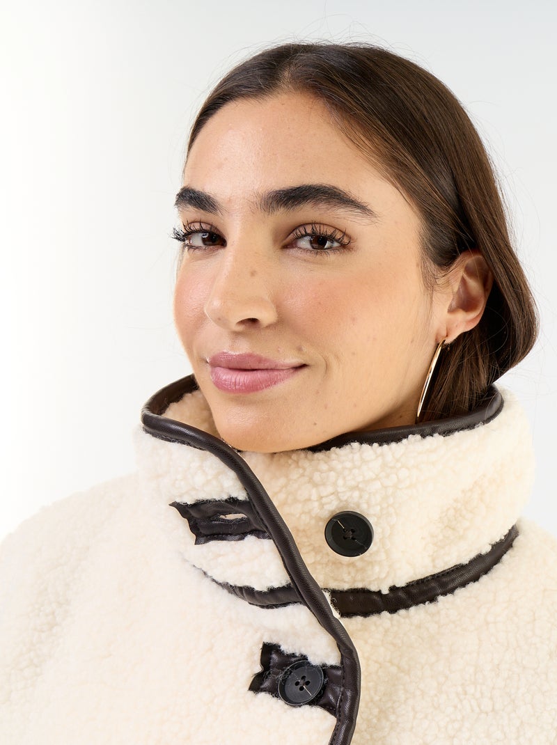 Manteau effet moutonné avec bords contrastés Beige - Kiabi