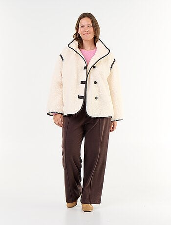 Manteau effet moutonné détails faux cuir