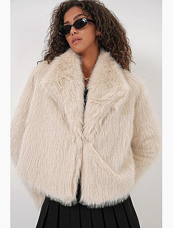 Manteau en fausse fourrure à double boutonnage bdart
