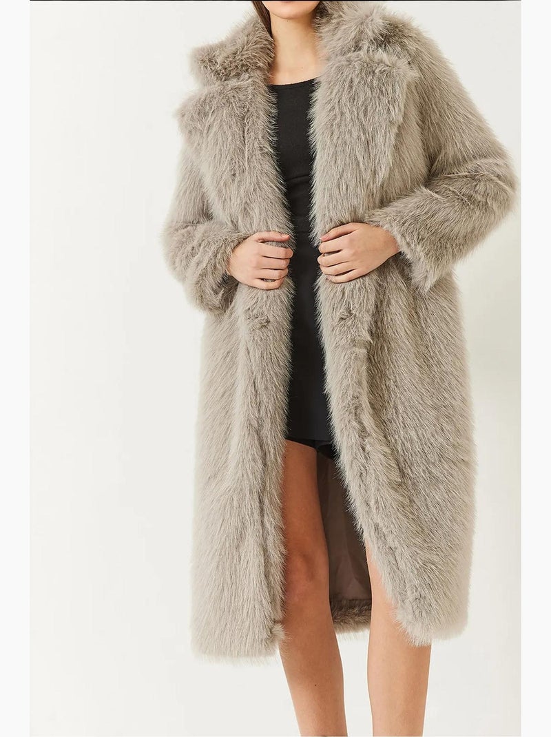 Manteau long en fausse fourrure à col châle lucci Gris clair - Kiabi
