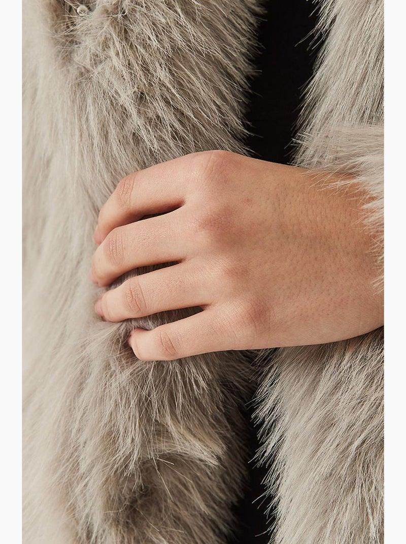 Manteau long en fausse fourrure à col châle lucci Gris clair - Kiabi