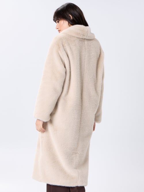 Manteau long en fausse fourrure - Kiabi