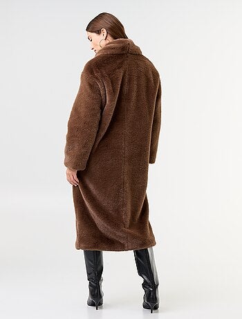 Manteau long en fausse fourrure