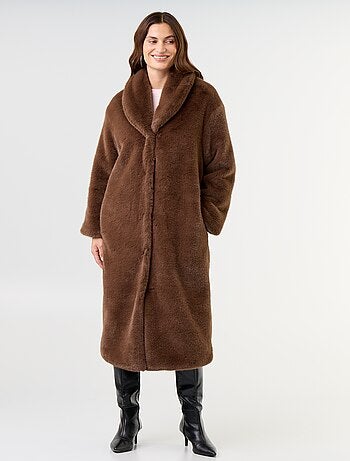 Manteau long en fausse fourrure