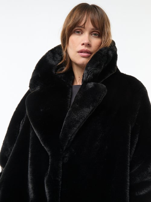 Manteau long imitation fourrure - Kiabi